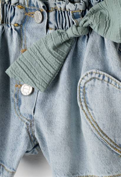 COMPLETO TOP CON PANTALONCINO JEANS
