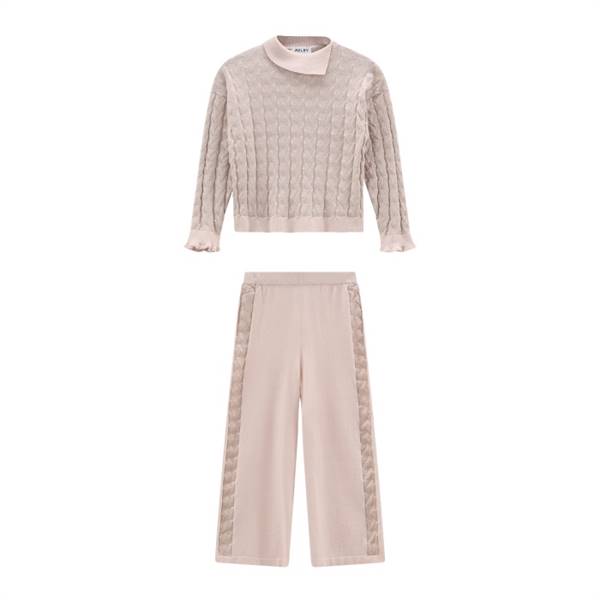 COMPLETO TRICOT